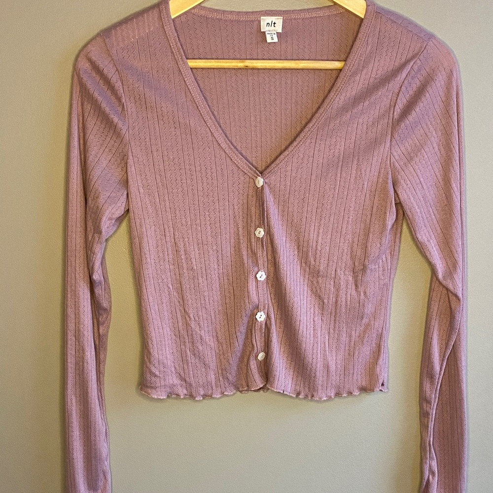 n/t Mauve V-Neck Button-Down Shirt (Size S, EUC)